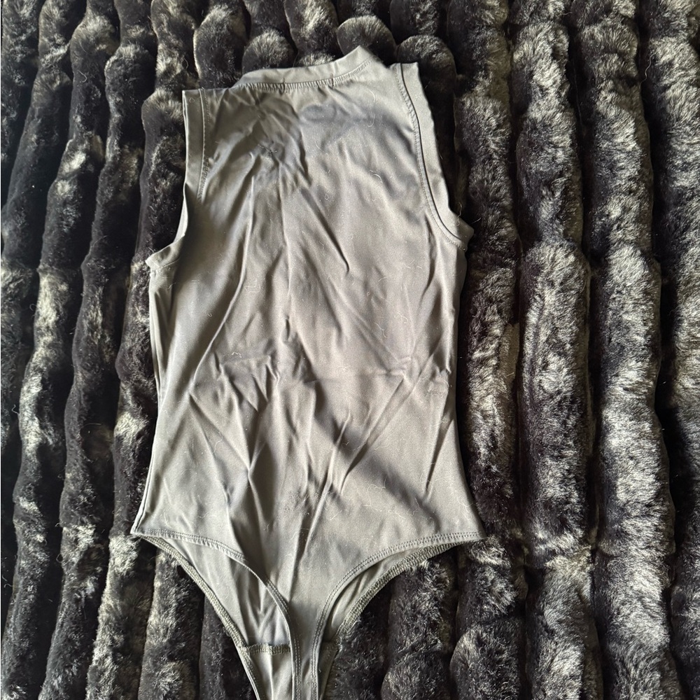 Forever 21 Women’s Charcoal Bodysuit